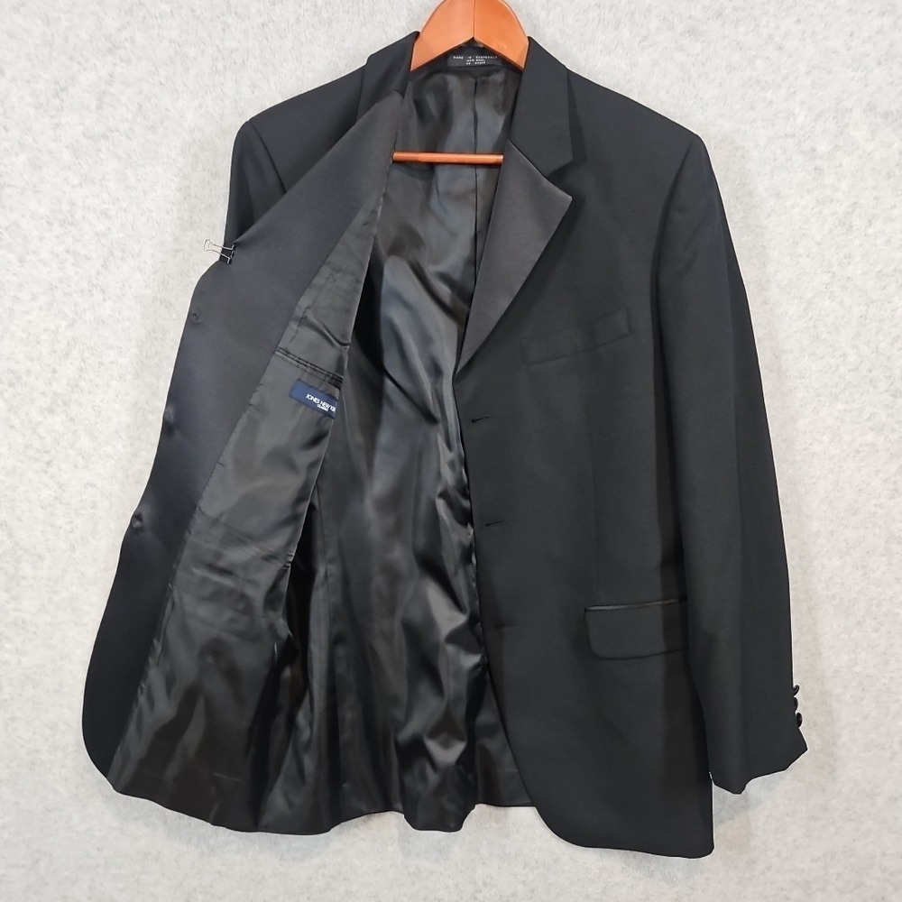 Jones New York Classic Men's Wool Black Tuxedo Jacket 40R with Shoulder Pads